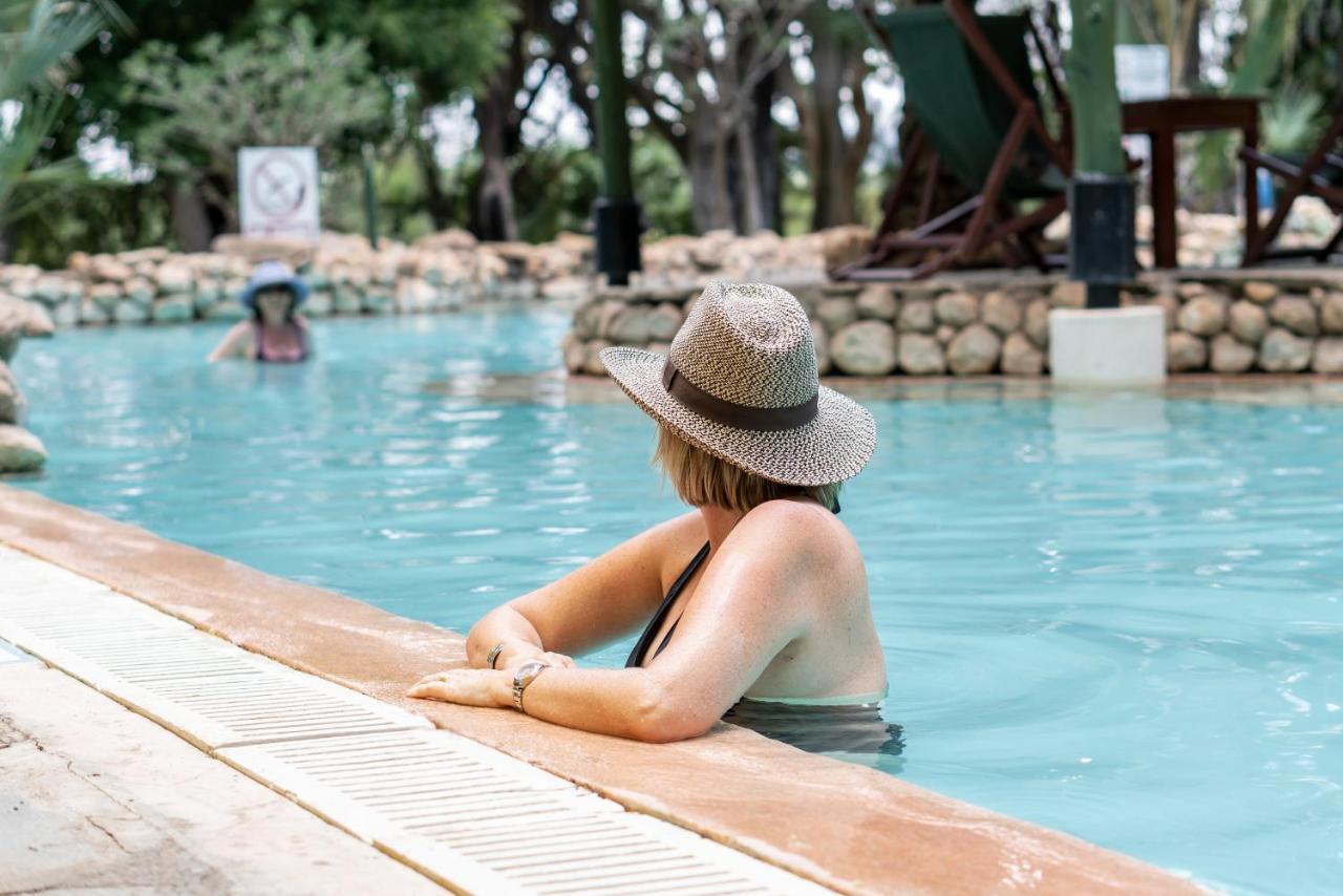 Sarova Shaba Game Lodge Archers Post Exterior foto