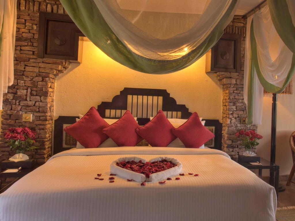 Sarova Shaba Game Lodge Archers Post Habitación foto