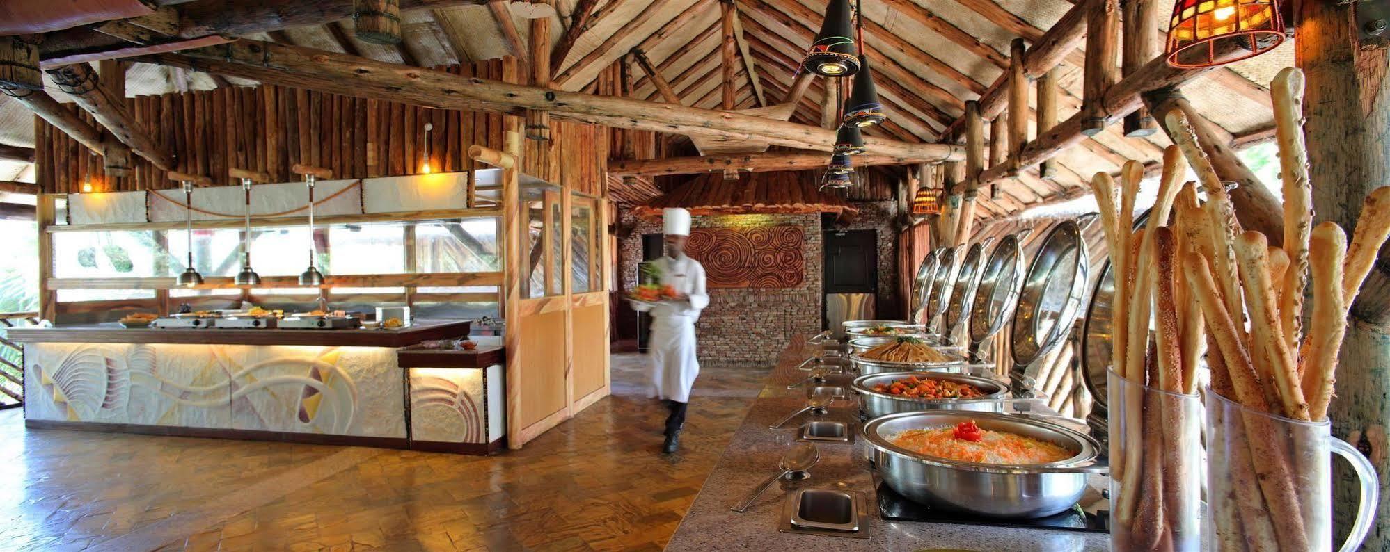Sarova Shaba Game Lodge Archers Post Exterior foto