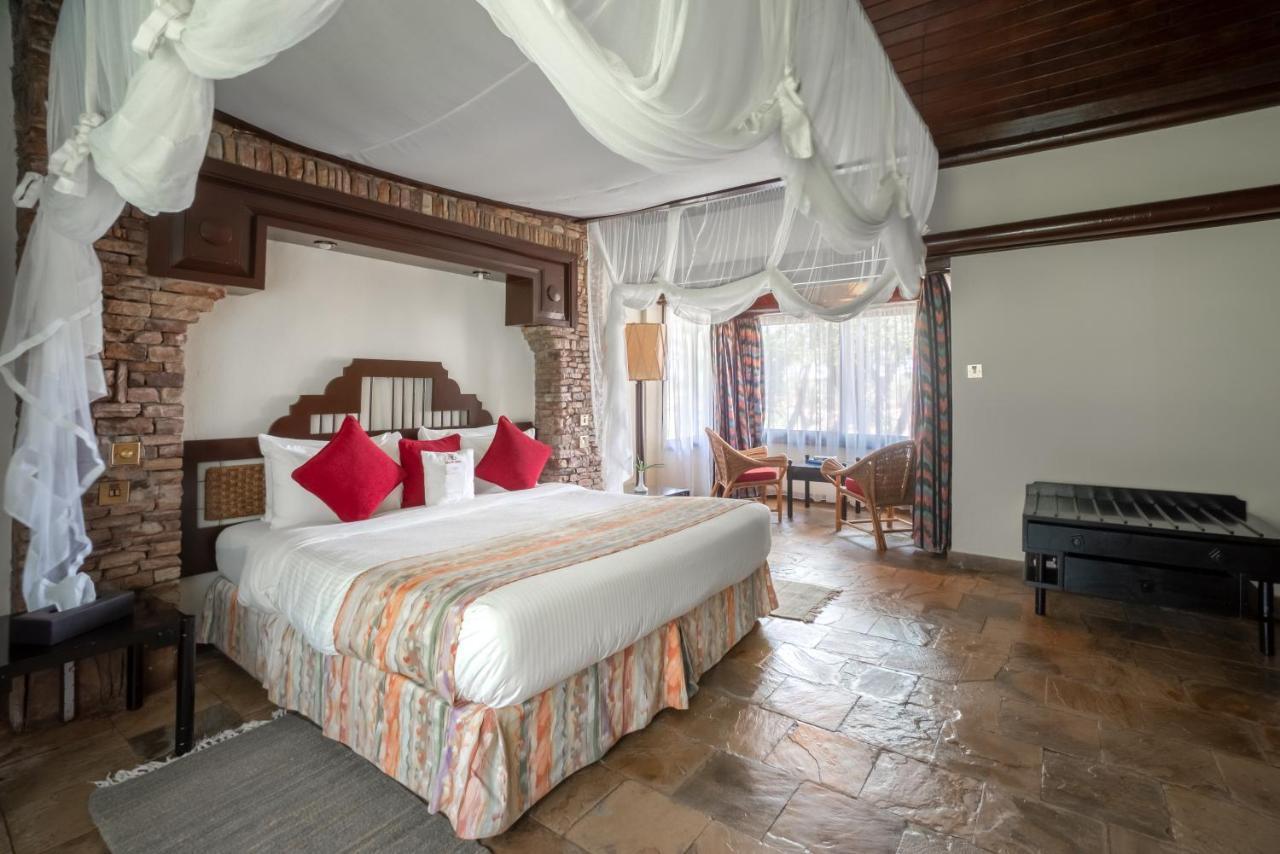 Sarova Shaba Game Lodge Archers Post Exterior foto